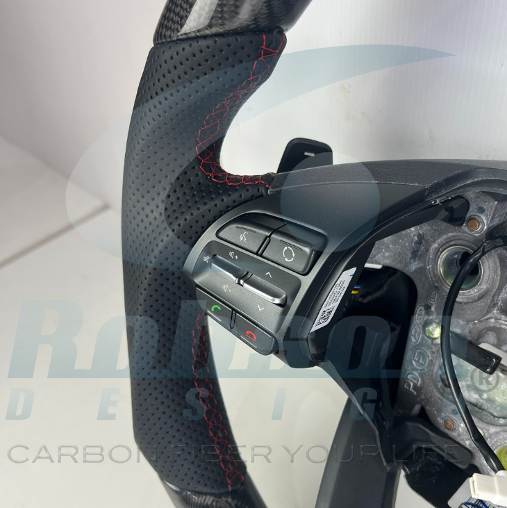 Hyundai Veloster i30 Elantra 2017-2020 carbon Fiber Steering Wheel (core exchange required) - Image 3