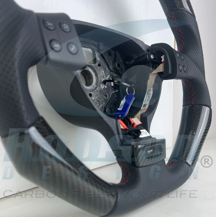 Volkswagen Golf 5 MK5 GTi Jetta Passat Tiguan 2005-2009 carbon Fiber Steering Wheel (core exchange required) - Image 5