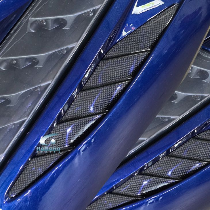 Ferrari 458 2009-2015 Customized Carbon Fiber Louver (2pcs set) - Image 2