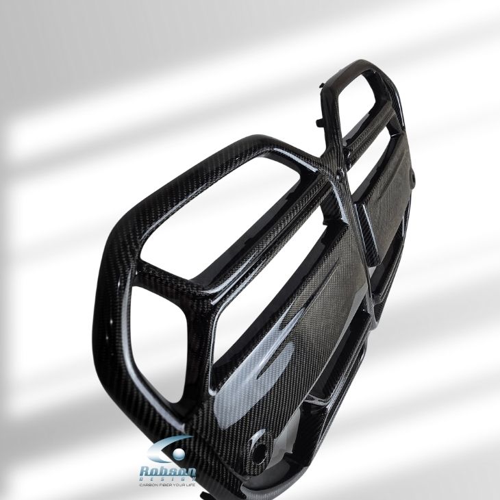 BMW G26 4 Series Customized Genuine Carbon Fiber CS-Style Front Grill 2021-2024 - Image 3