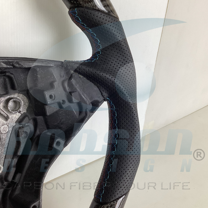 BMW OEM E60 E63 E64Genuine carbon Fiber Steering Wheel 2006-2010(core exchange required) - Image 3