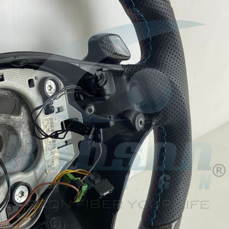 BMW E90 E92 E93 Genuine carbon Fiber Steering Wheel 2006-2013(core exchange required) - Image 3