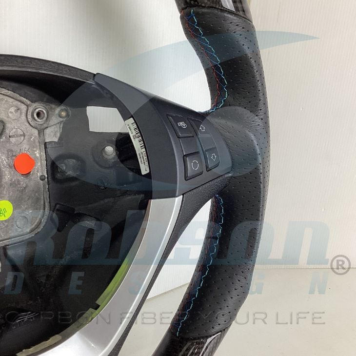 BMW E70 X5 E71 X6 OEM Genuine carbon Fiber Steering Wheel 2007-2015(core exchange required) - Image 3