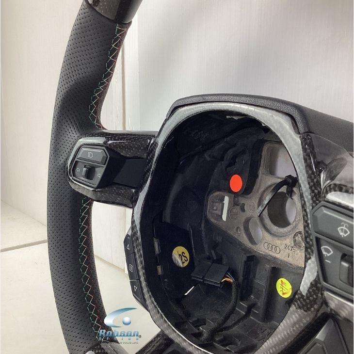 Lamborghini Huracan carbon Fiber Steering Wheel 2014-2021 (core exchange required) - Image 3