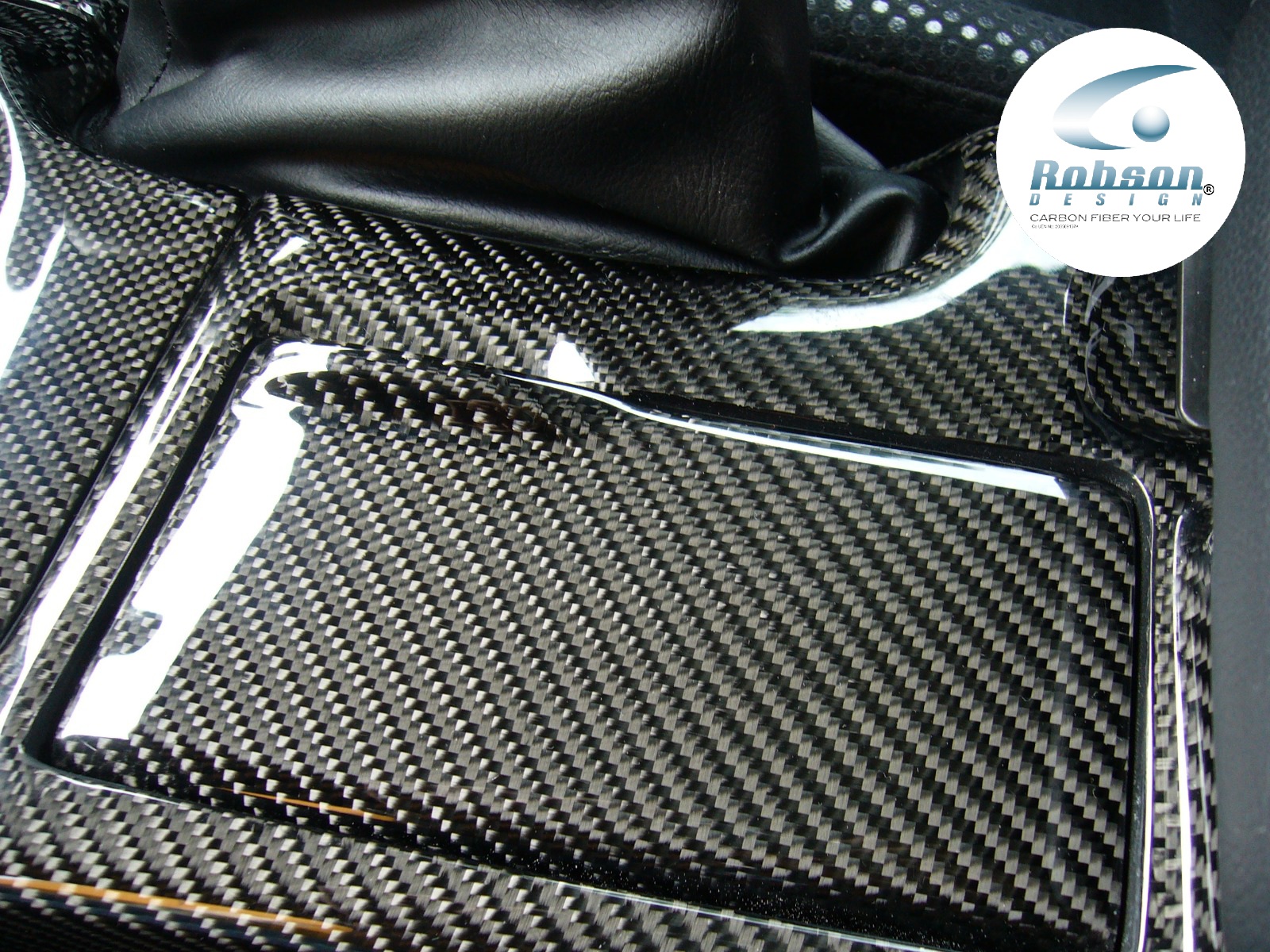 Nissan R34 Skyline GTR Premium Carbon Fiber Center Console With Ashtray Cover *2pcs* 2000-2008 (core exchange required) - Image 2